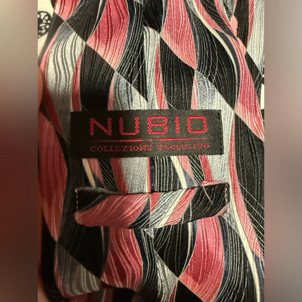 Nubio men’s tie